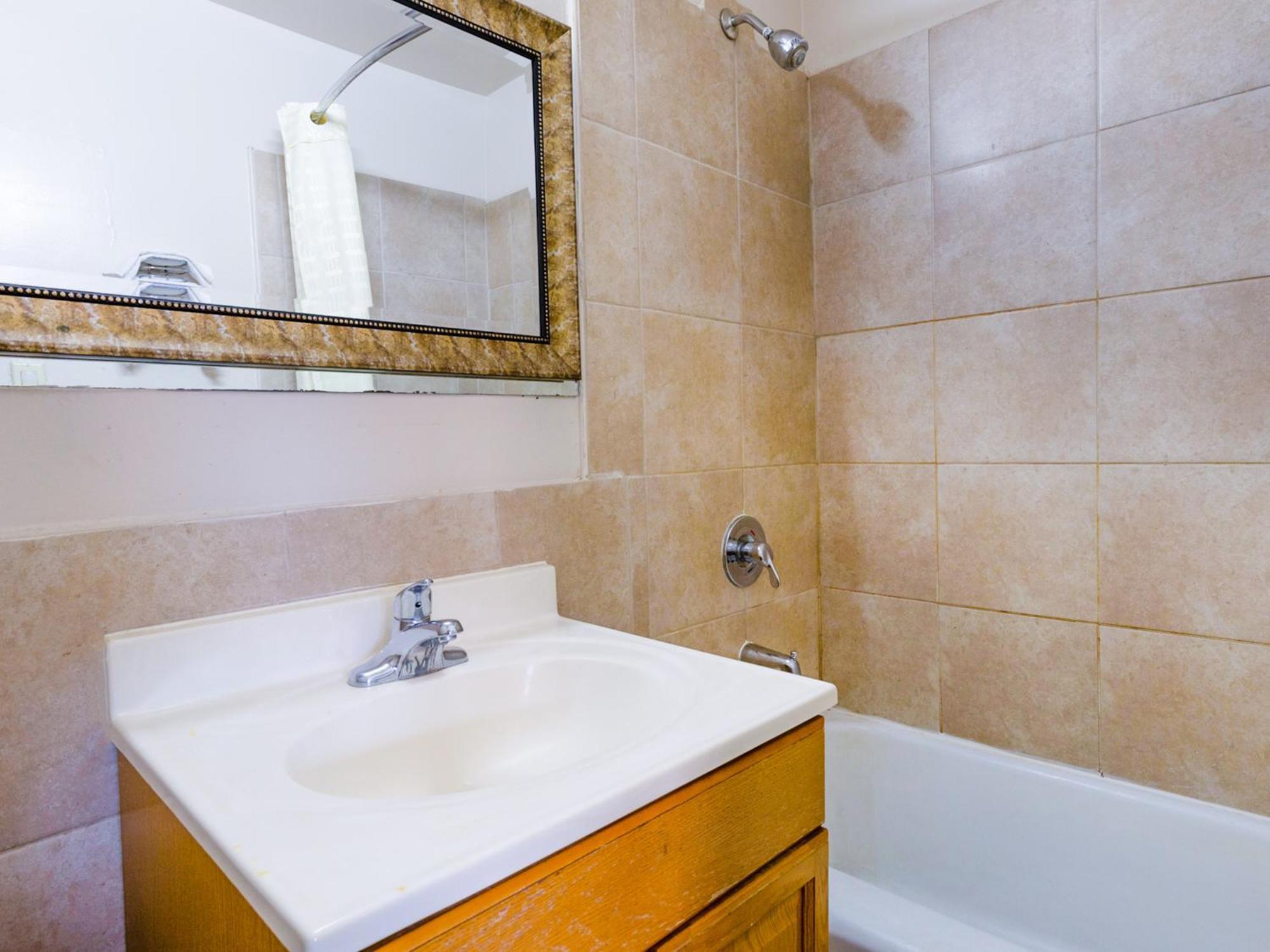 Manor Motel By Oyo Near Oak Brook Chicago Westchester 힐사이드 외부 사진
