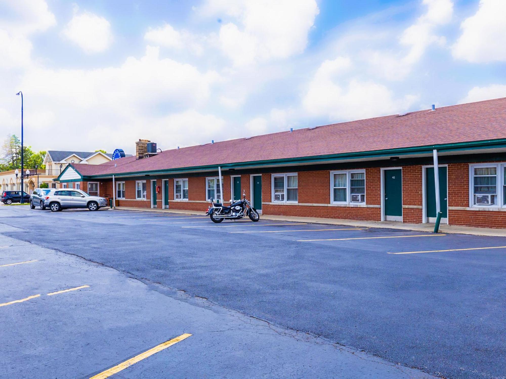 Manor Motel By Oyo Near Oak Brook Chicago Westchester 힐사이드 외부 사진