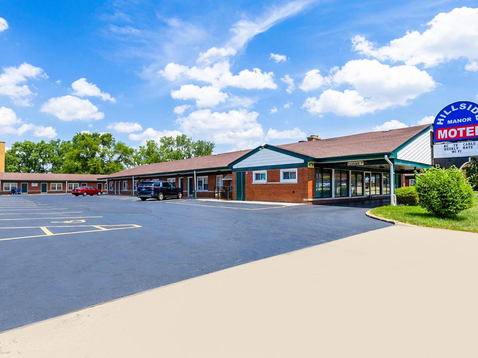 Manor Motel By Oyo Near Oak Brook Chicago Westchester 힐사이드 외부 사진