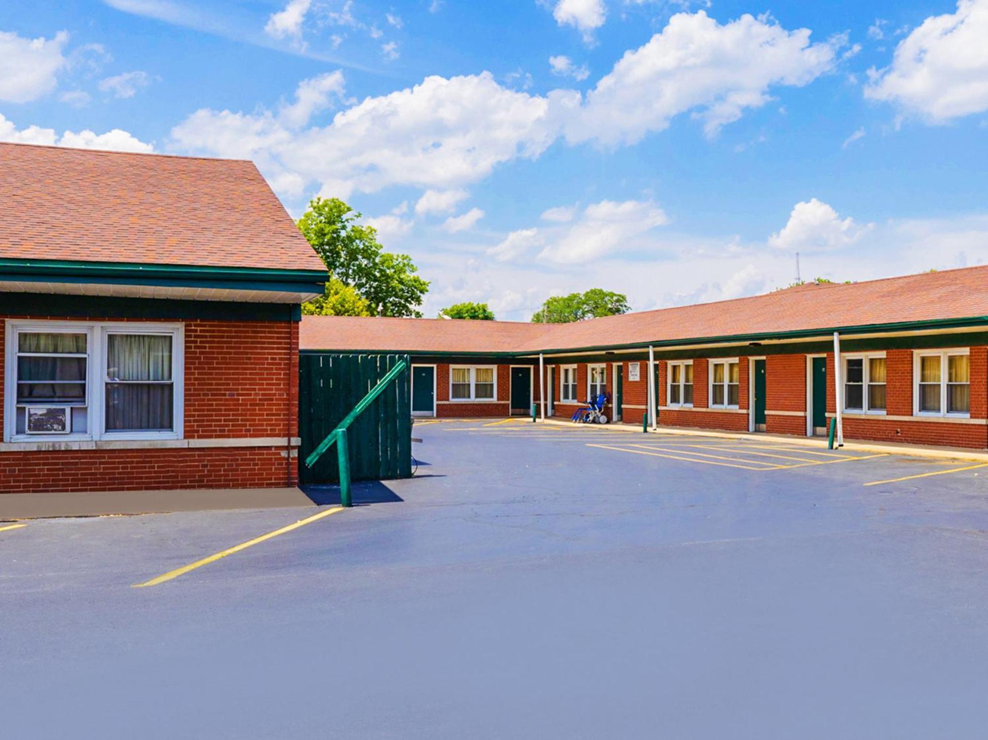 Manor Motel By Oyo Near Oak Brook Chicago Westchester 힐사이드 외부 사진